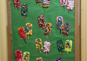 Praca plastyczna "Lody na patyku".