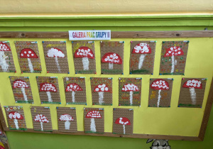 Praca plastyczna "Muchomorek".