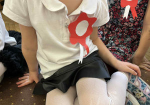 Kotylion wykonany przez dzieci.