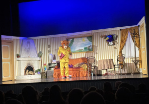 Przedstawienie w teatrze Piccolo.